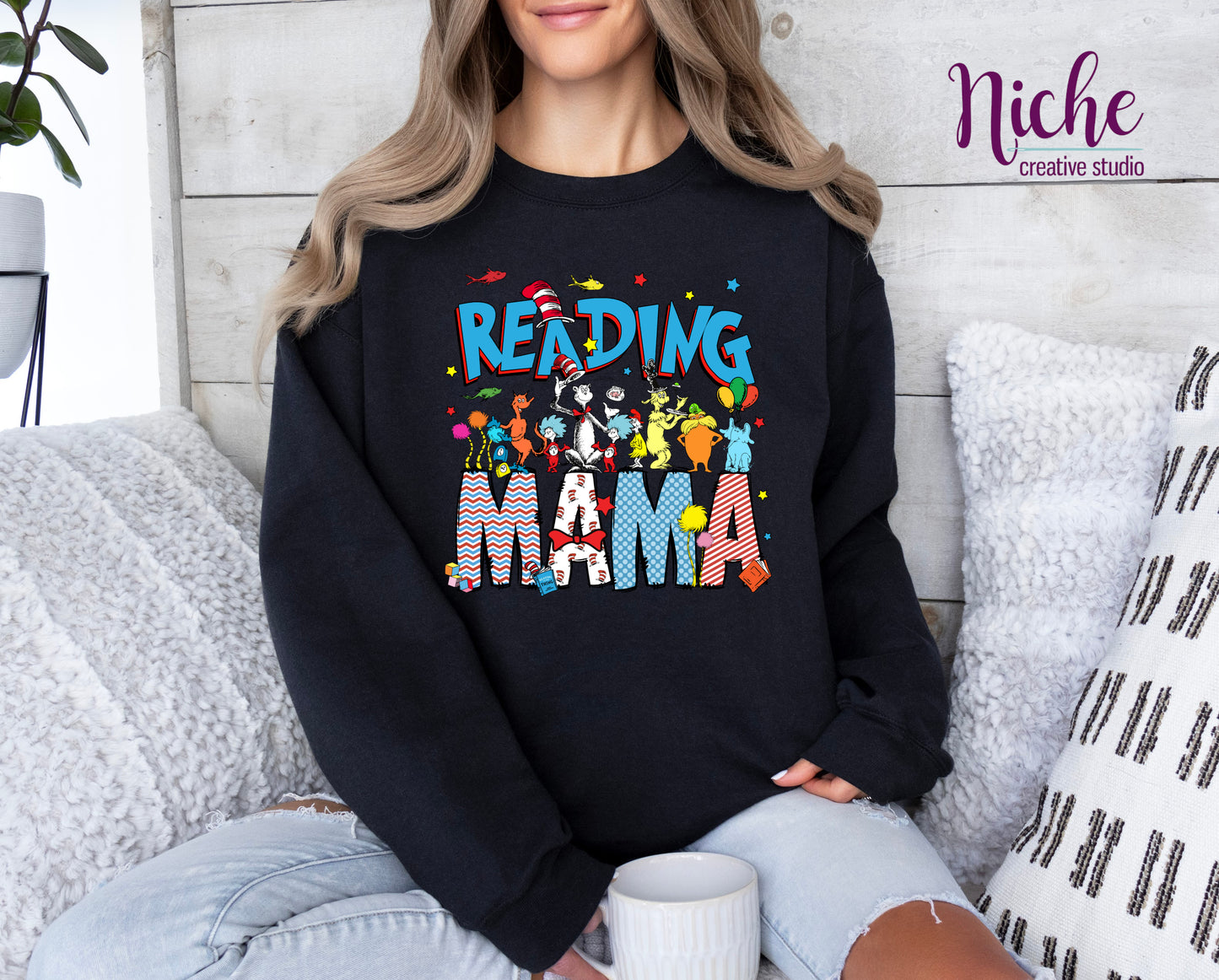 -DRS8074 Reading Mama Decal