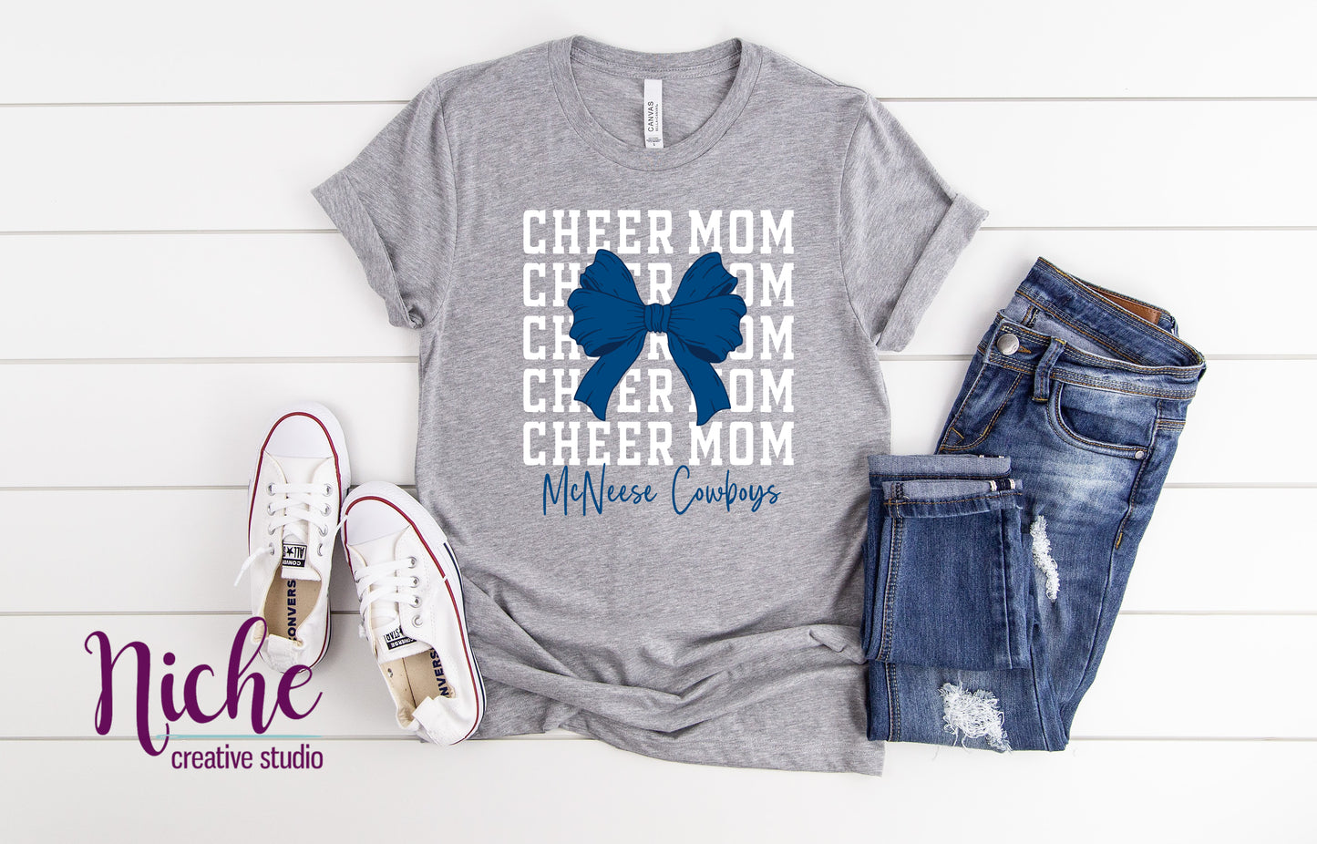 -MCN2033 Cheer Mom Bow Decal